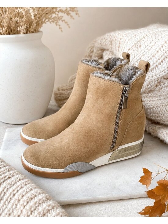 Dolce Vita Shoes - Dolce Vita womens Zelma Sneaker, Cashew 8 US Fur Lined Double Zip Ankle Boots